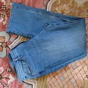 Lee Mid-rise straight leg jeans Size 12M